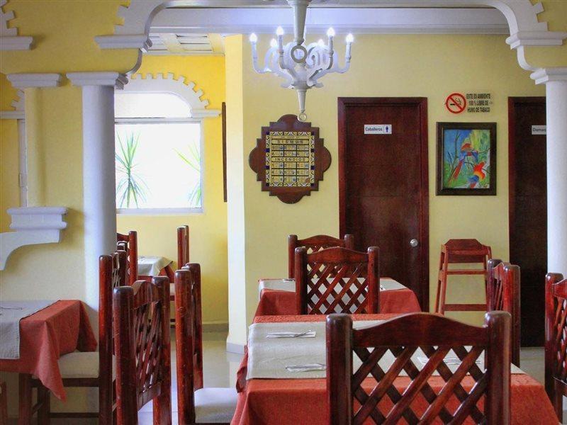 Hotel Baez Carrizal Villahermosa Buitenkant foto