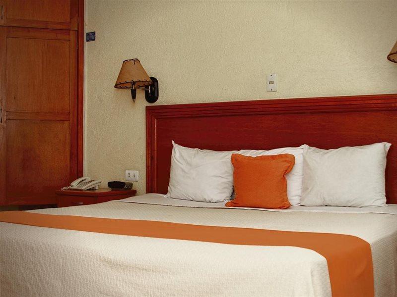 Hotel Baez Carrizal Villahermosa Buitenkant foto